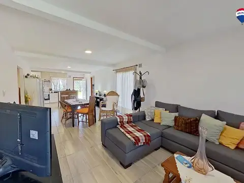 VENTA CASA CUATRO AMBIENTES PILAR DEL ESTE