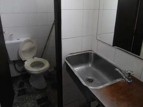 Local en Venta 25 años