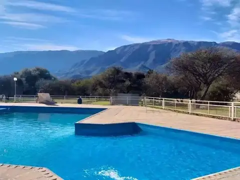 Hotel en Venta en Cortaderas, USD 450.000