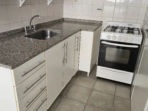 PI Y MARGALL 400, Piso 1