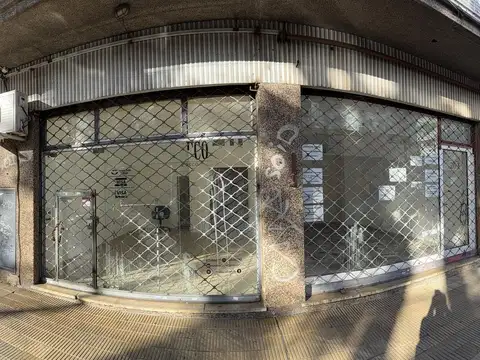 Local en Venta 40 años