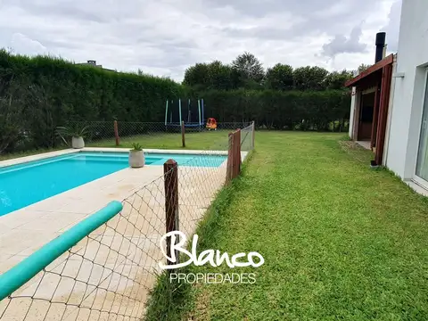 El Cantón - Puerto -