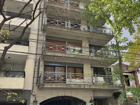 VENTA DEPARTAMENTO 3 AMBIENTES AL FRENTE C/ DEPENDENCIA DE SERVICIO Y COCHERA /VILLA URQUIZA R E