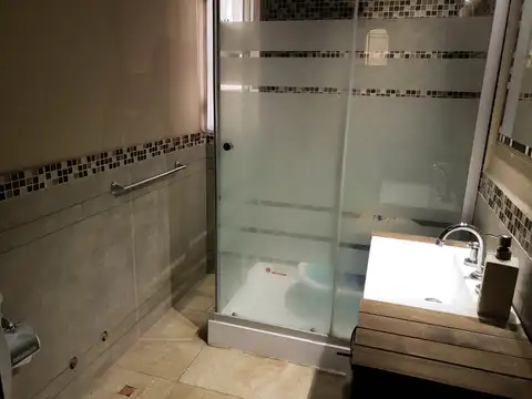 En venta moderna casa en complejo cerrado Lomalinda en Rincón De Tortuguitas