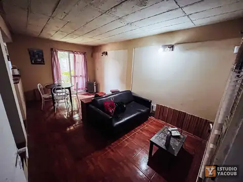 Dúplex en venta - 2 Dormitorios 1 Baño - 200Mts2 - Tolosa, La Plata