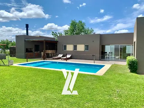 Casa en Barrio Privado El Canton Golf