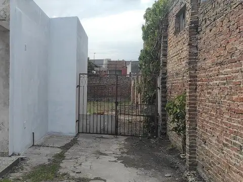 Terreno en Venta, FOS 0.5