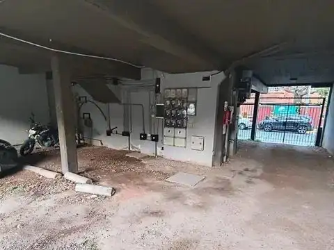 Cochera en Venta Cubierta