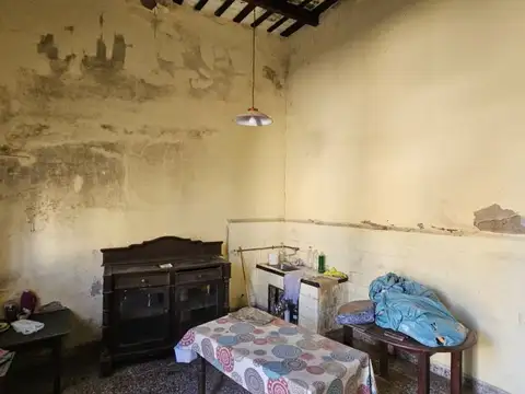 Velez Sarsfield 470 , Piso 0