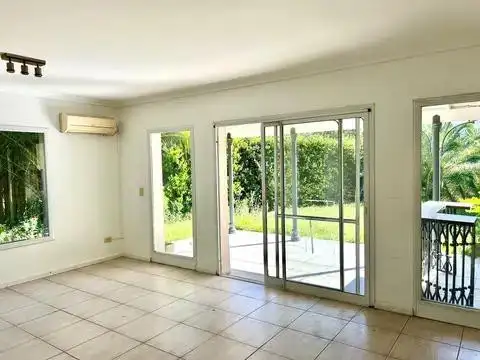 Departamento en Venta con 2 cocheras