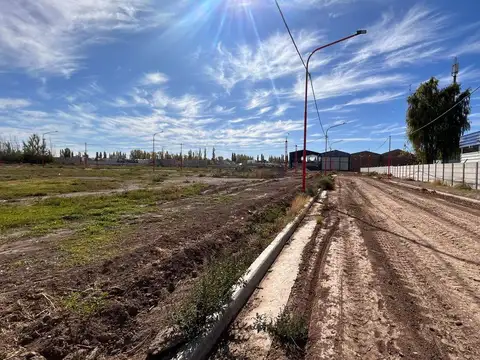 VENTA LOTE EN  CIPOLLETTI