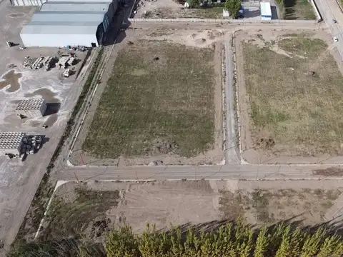 VENTA LOTE EN  CIPOLLETTI