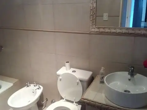 Av. Yrigoyen n° 12958 e/Spiro y Segui