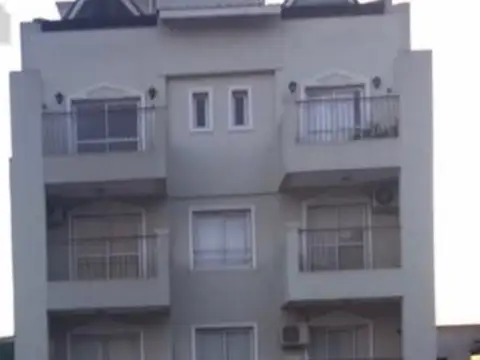 Av. Yrigoyen n° 12958 e/Spiro y Segui