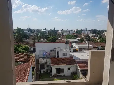 Departamento en Venta en Villa Luzuriaga, USD 90.000