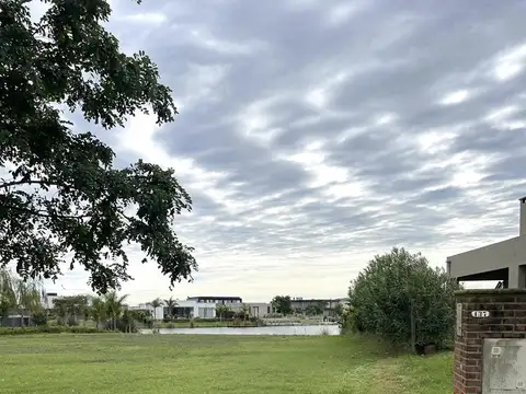 Terreno en Venta en El Cantón - Barrio Islas, USD 190.500