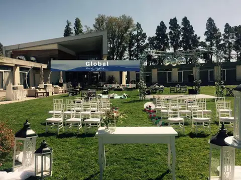 Local en Venta en Plottier, USD 1