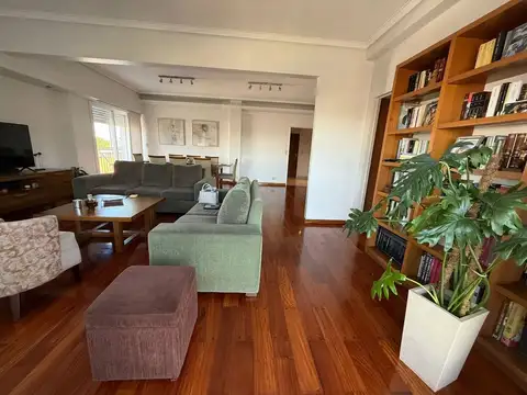 VENTA SEMIPISO 5 AMBIENTES RAMOS MEJIA BALCON