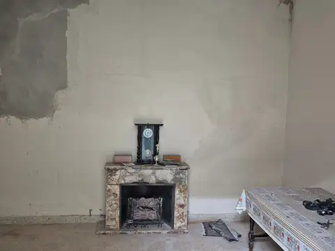 Depto Tipo Casa en Venta en Monte Castro, USD 115.000