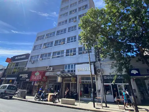 Oficina - Venta - Argentina, Tres de Febrero - Av. Urquiza 4771