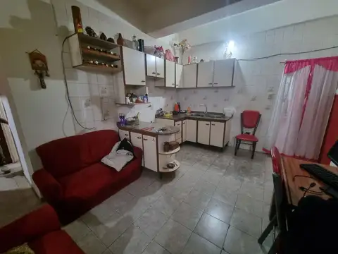 Depto Tipo Casa en Venta de 5 ambientes