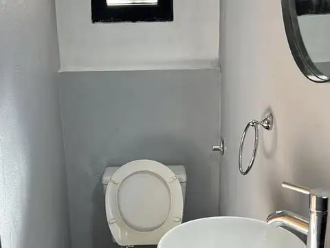 Depto Tipo Casa en Venta 28 años