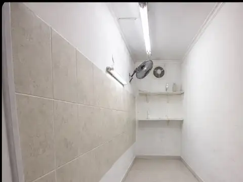 Local en Alquiler 61 años