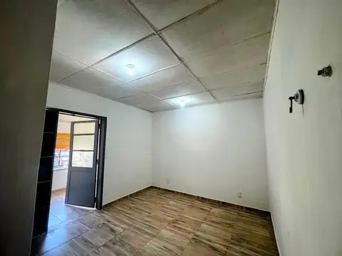 PH en alquiler en Haedo 3 amb con patio y parrilla