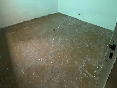 Depto Tipo Casa en Venta en Villa Dominico, USD 33.900