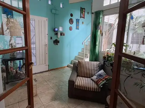 Depto Tipo Casa en Venta de 4 ambientes