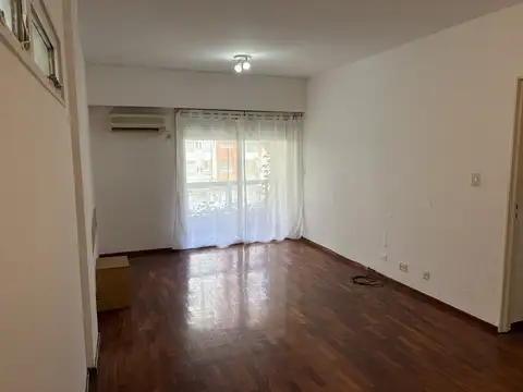 Juan Francisco Seguí 4600, Piso 2