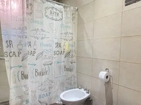 Depto Tipo Casa en Venta con 1 cocheras