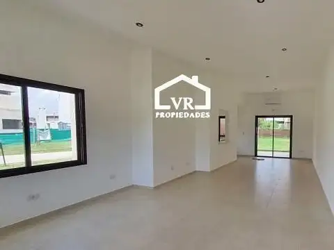 Casa en Venta en La Cañada - Los Arces, USD 197.000