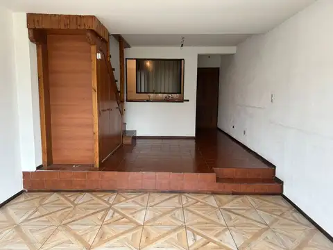 Alquiler duplex 2 hab. 2 baños, céntrico luminoso