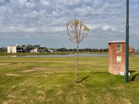 Terreno en Venta en Fincas de San Vicente, USD 29.000