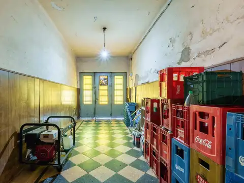 Local en Venta 50 años