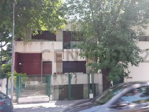 Cochabamba 2500, Piso 0