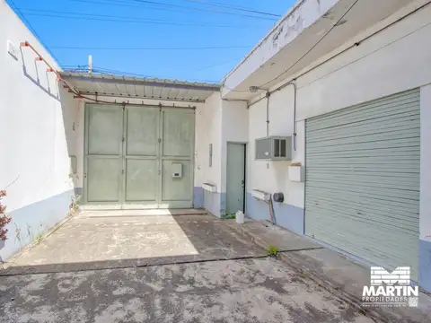 Galpon en Venta 10  mts Frente