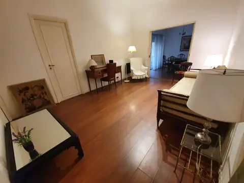 Excelente y amplia PB en inmejorable ubicacion - Amplio pati