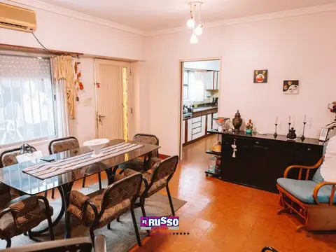 Venta casa 5 ambientes Ramos Mejia