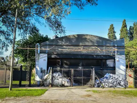 VENTA GALPON CON DEPARTAMENTO 3 AMB LA LONJA PILAR