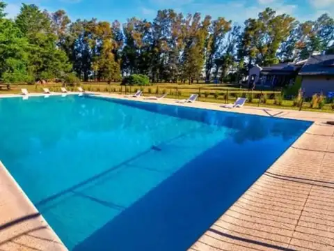 Terreno en Venta en Carlos Keen, USD 23.000