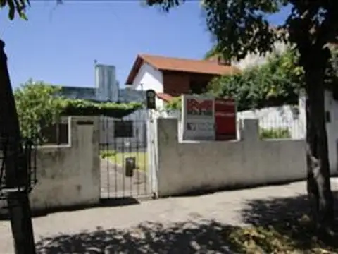 Casa a reciclar sobre terreno de 10x25 - Boulogne