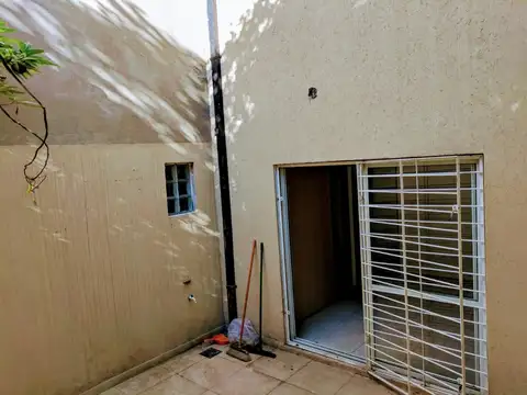 Departamento en Venta en Monte Grande, USD 82.000