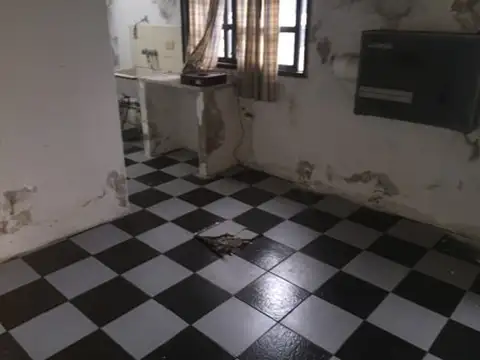 Casa 6 ambientes con 3 baños