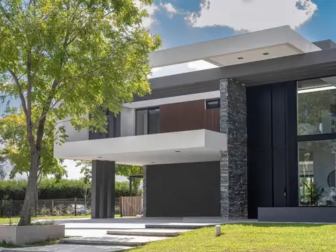 Casa en Puertos / Escobar - Barrio Marinas