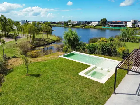 Barrio Marinas - Puertos  / Escobar