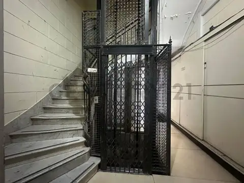 VENTA -OFICINA MICROCENTRO-14m2