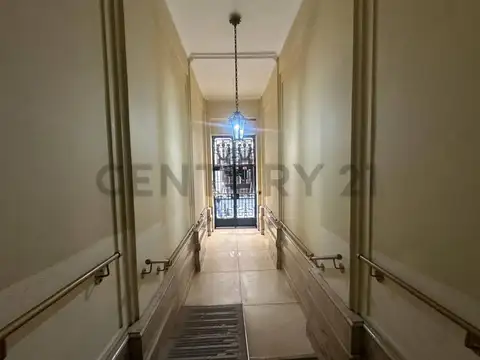 Oficina en Venta 86 años