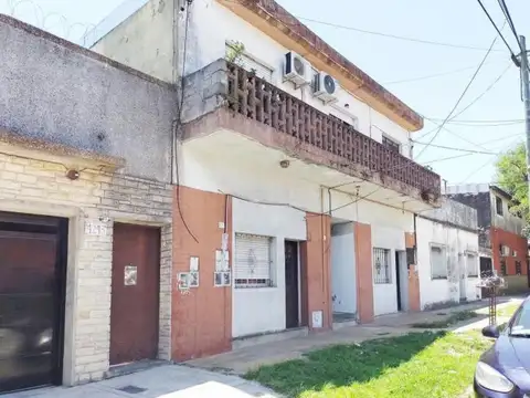 Venta - Propiedad con 6 unidades funcionales en Chilavert